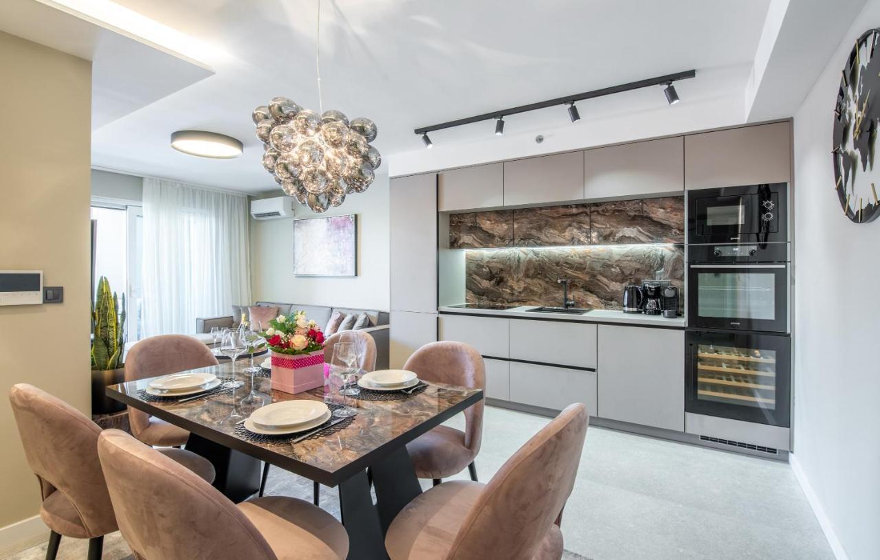 Val Di Sole 2 Apartman Poreč Kültér fotó