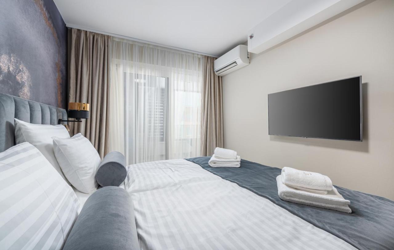 Val Di Sole 2 Apartman Poreč Kültér fotó